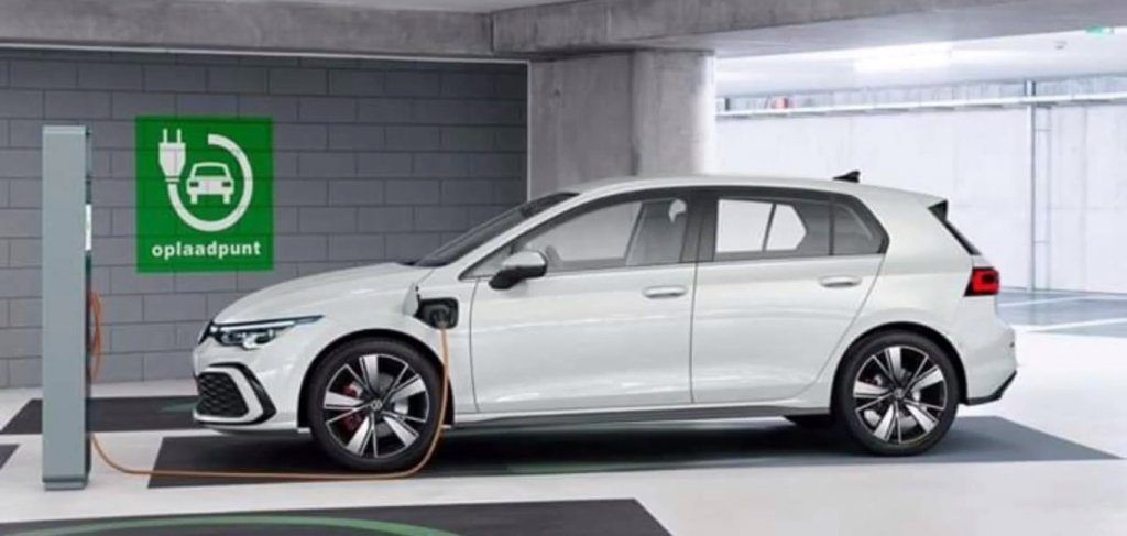 Galleria esterni Volkswagen Golf 8