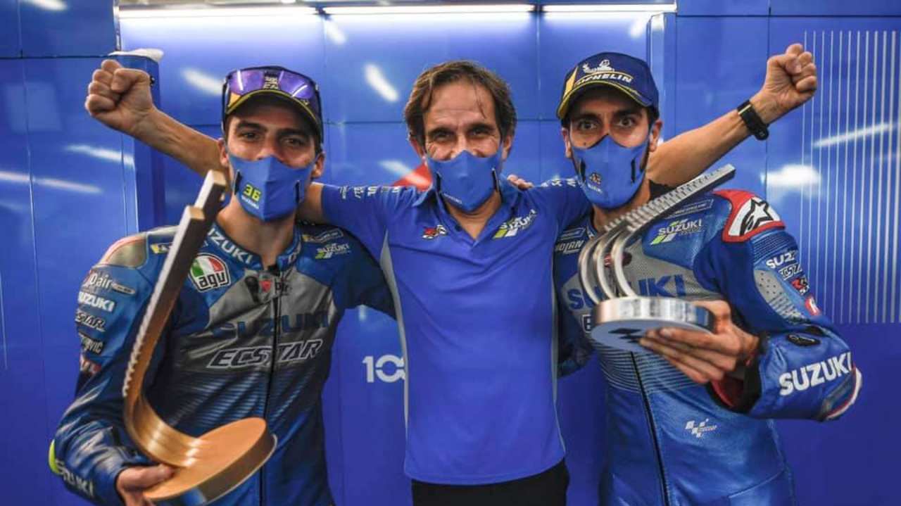 Davide Brivio con Joan Mir e Alex Rins (foto Suzuki)