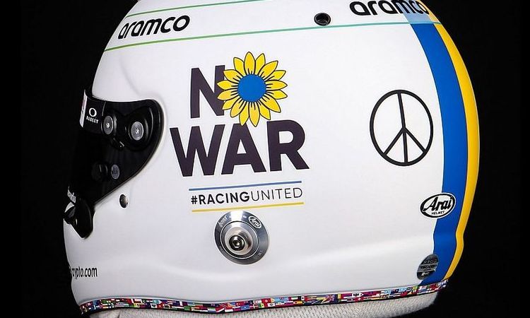 Casco Vettel No War