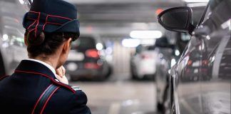 Auto parcheggiata