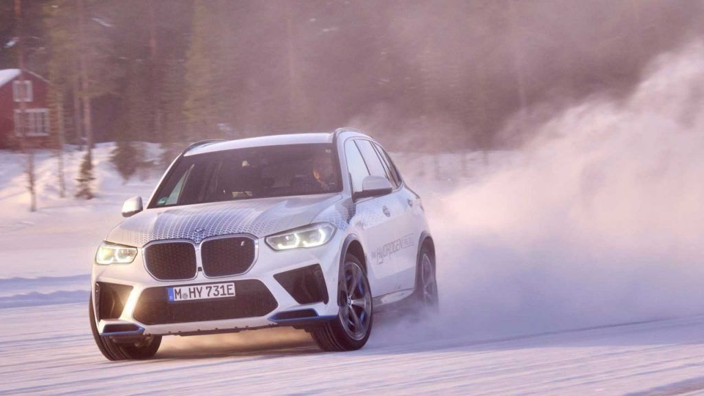 BMW iX5