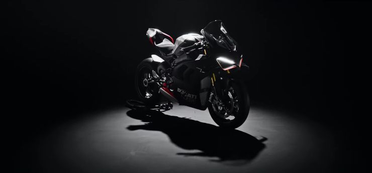 ducati panigale V4 sp2 light