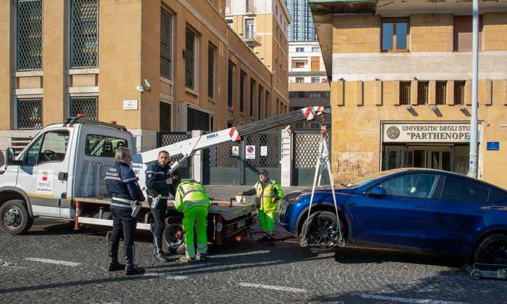 Rmozione auto per sosta vietata