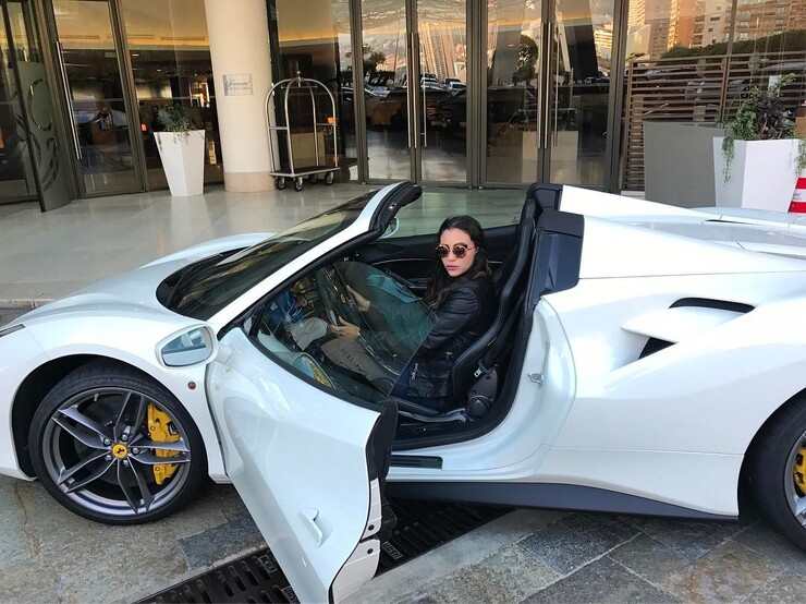 La Ferrari di Jessica