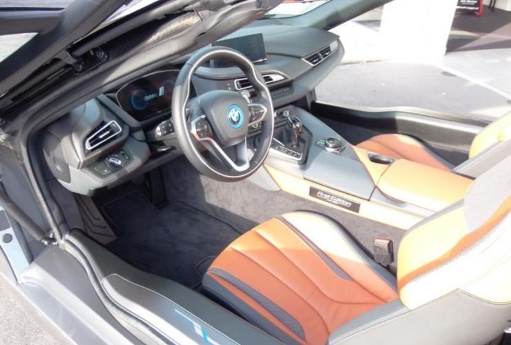 L'interno di una BMW I8
