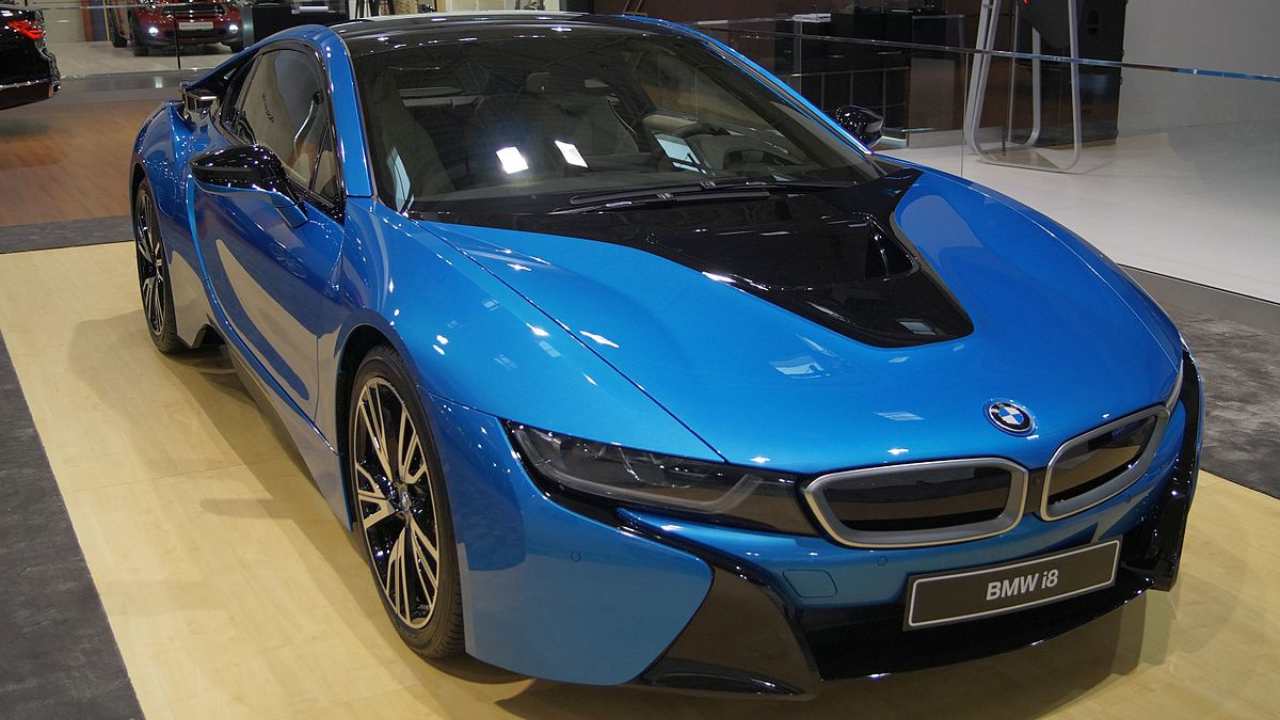 Una BMW I8