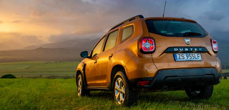 Dacia Duster ferma 