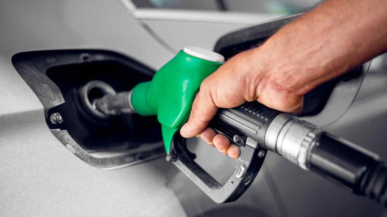 Aumento prezzi carburanti