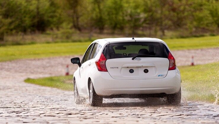 Nissan Ultra-Ever Dry