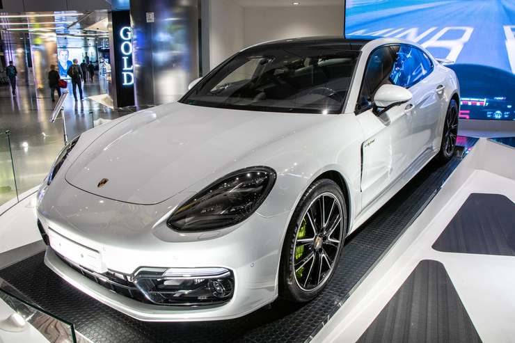 Porsche Panamera foto 