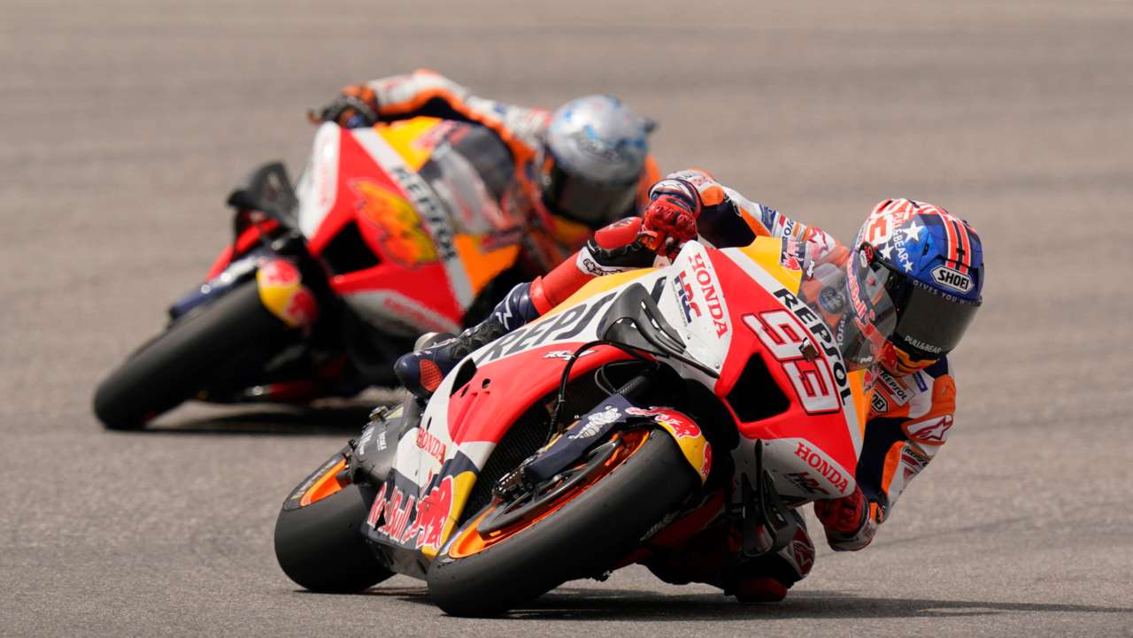 Marc Marquez and Pol Espargaro (LaPresse)