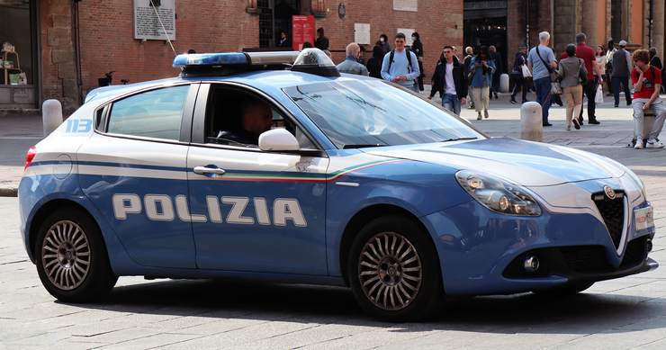 Polizia la volante 