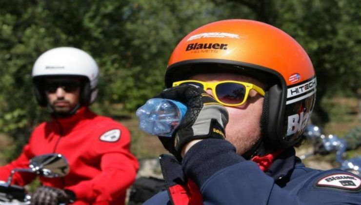 Caldo: ecco chi è più a rischio quando guida la moto