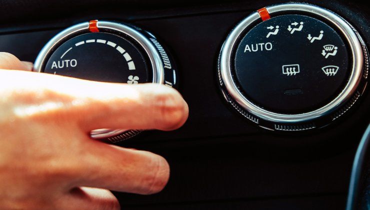 Auto: ecco come evitare l'odore sgradevole