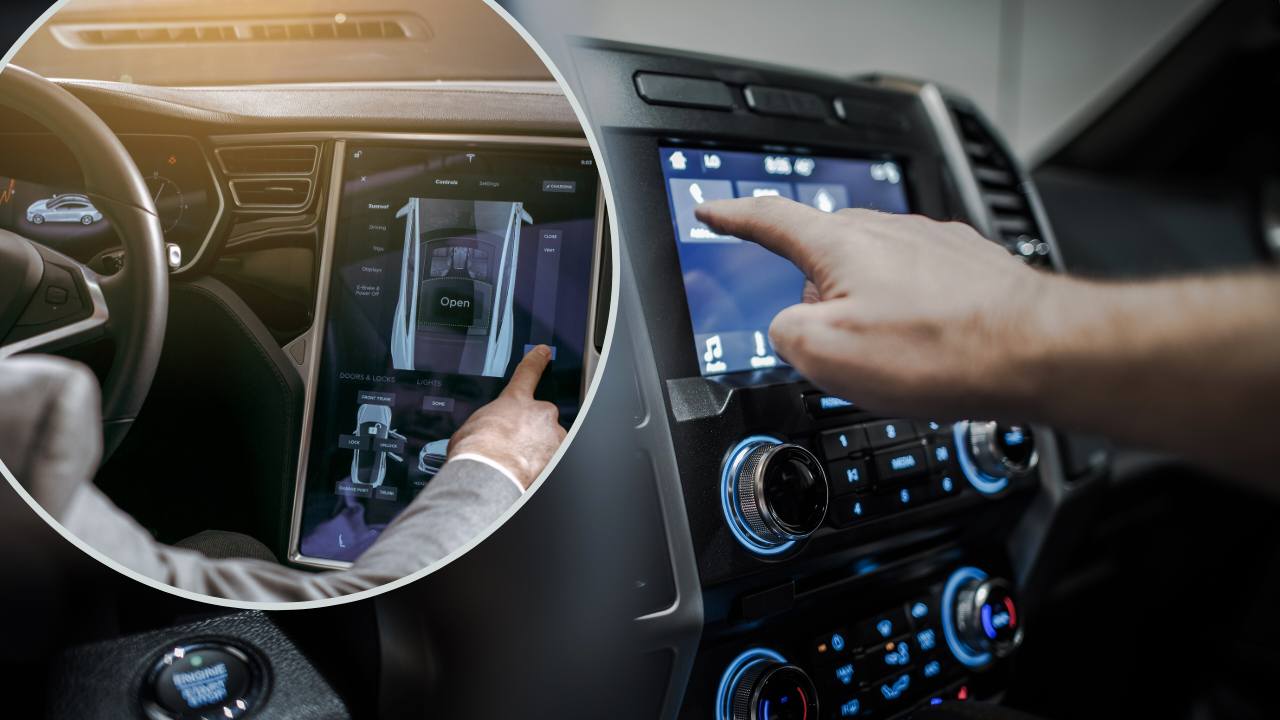 Auto, touch screen