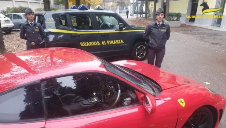 Ferrari taroccata Guardia Finanza - Motori.News