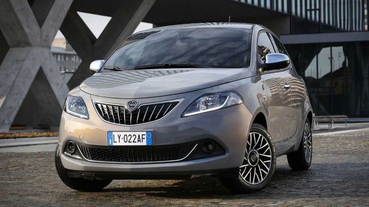 Lancia Ypsilon