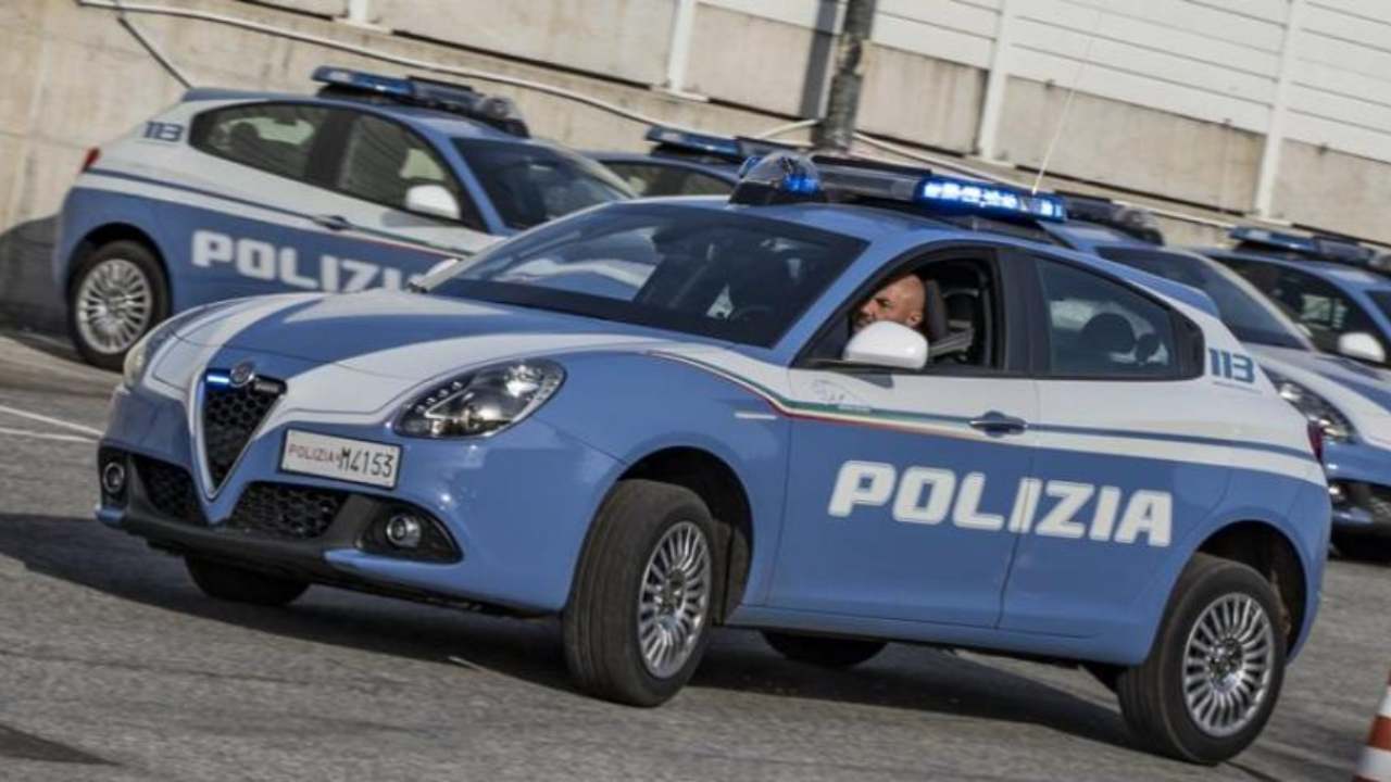 Auto polizia
