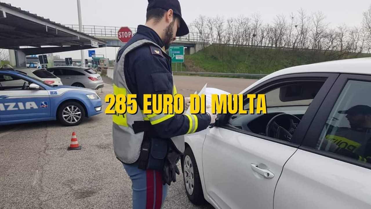 se non hai questo oggetto in auto multa