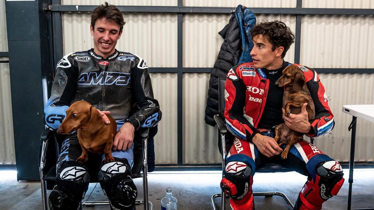 alex-marc-marquez-motogp-social