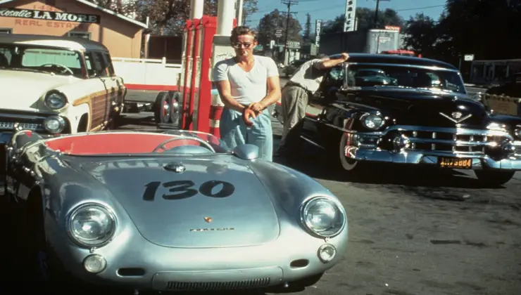 Auto d'epoca James Dean