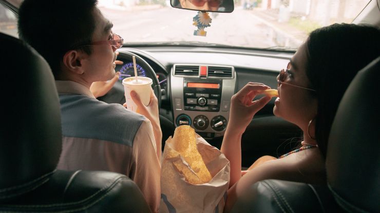 Mangiare in auto