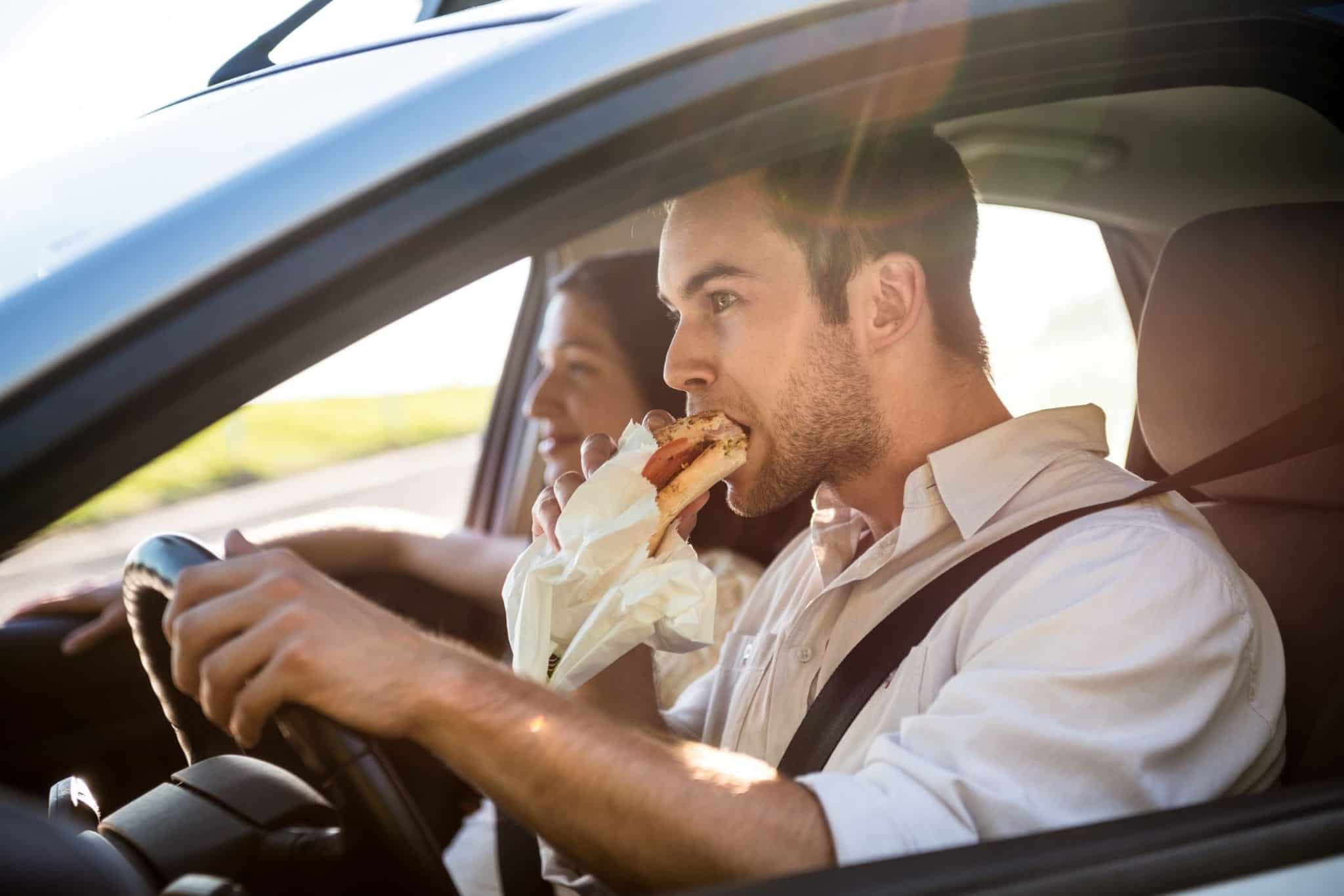 Mangiare in auto