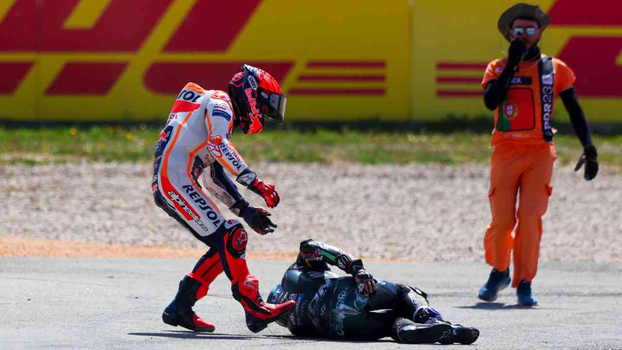 Marc Marquez dopo l'incidente a Portimao (Ansa)