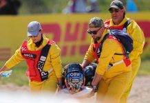 Miguel Oliveira dopo l'incidente a Portimao (Ansa)