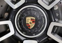 Porsche logo (Ansa)