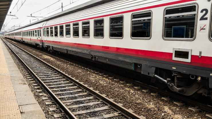 Treno in stazione