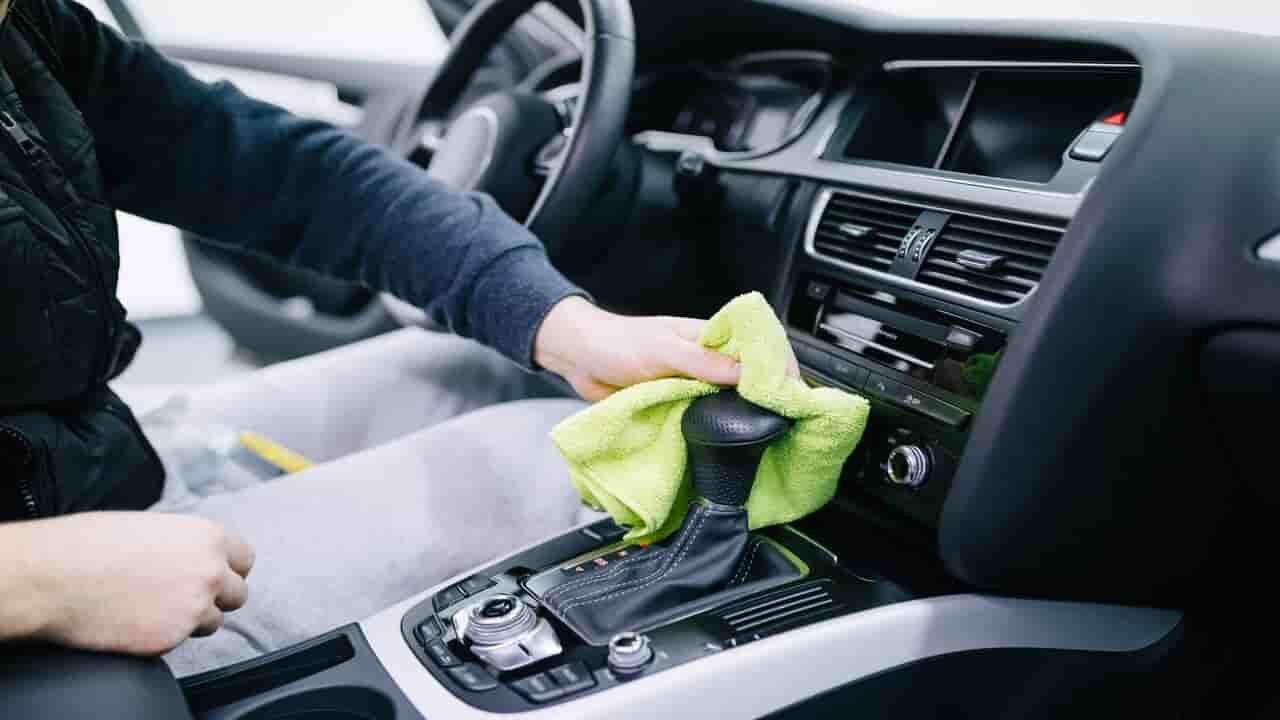pulire auto