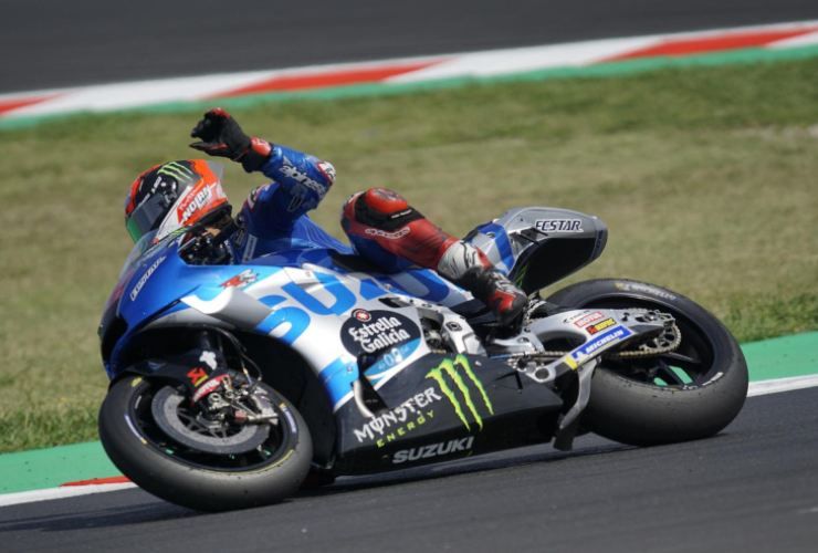 Alex Rins con la Suzuki