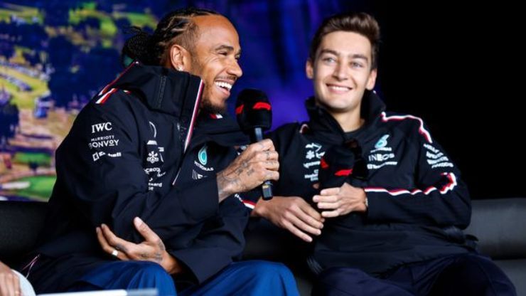 George Russell e Lewis Hamilton