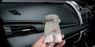 Sacchetto di sale in auto
