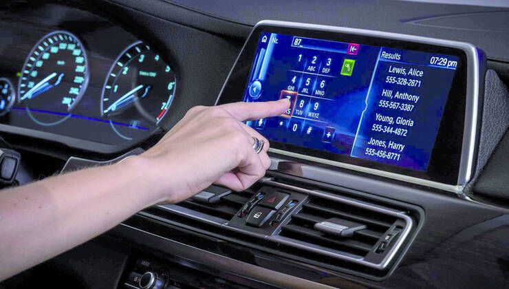 Touch screen auto